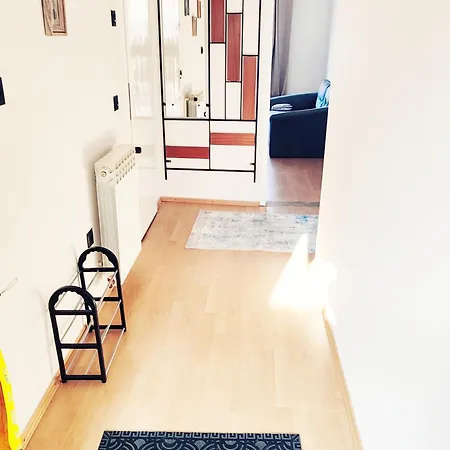Апартаменты Panorama Sky -11 Min By Walk To Old Town - Free Parking *