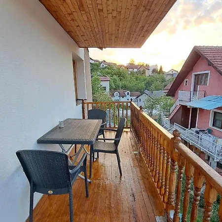 Апартаменты Panorama Sky -11 Min By Walk To Old Town - Free Parking *